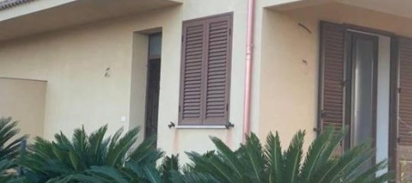 8 rooms Villa in Carini, Italy No. 27067 2