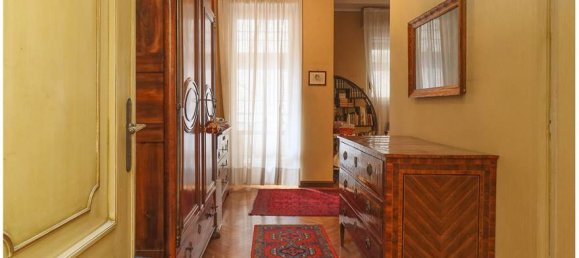 4 Schlafzimmer Wohnung in Turin, Italy, Nr. 155808 11