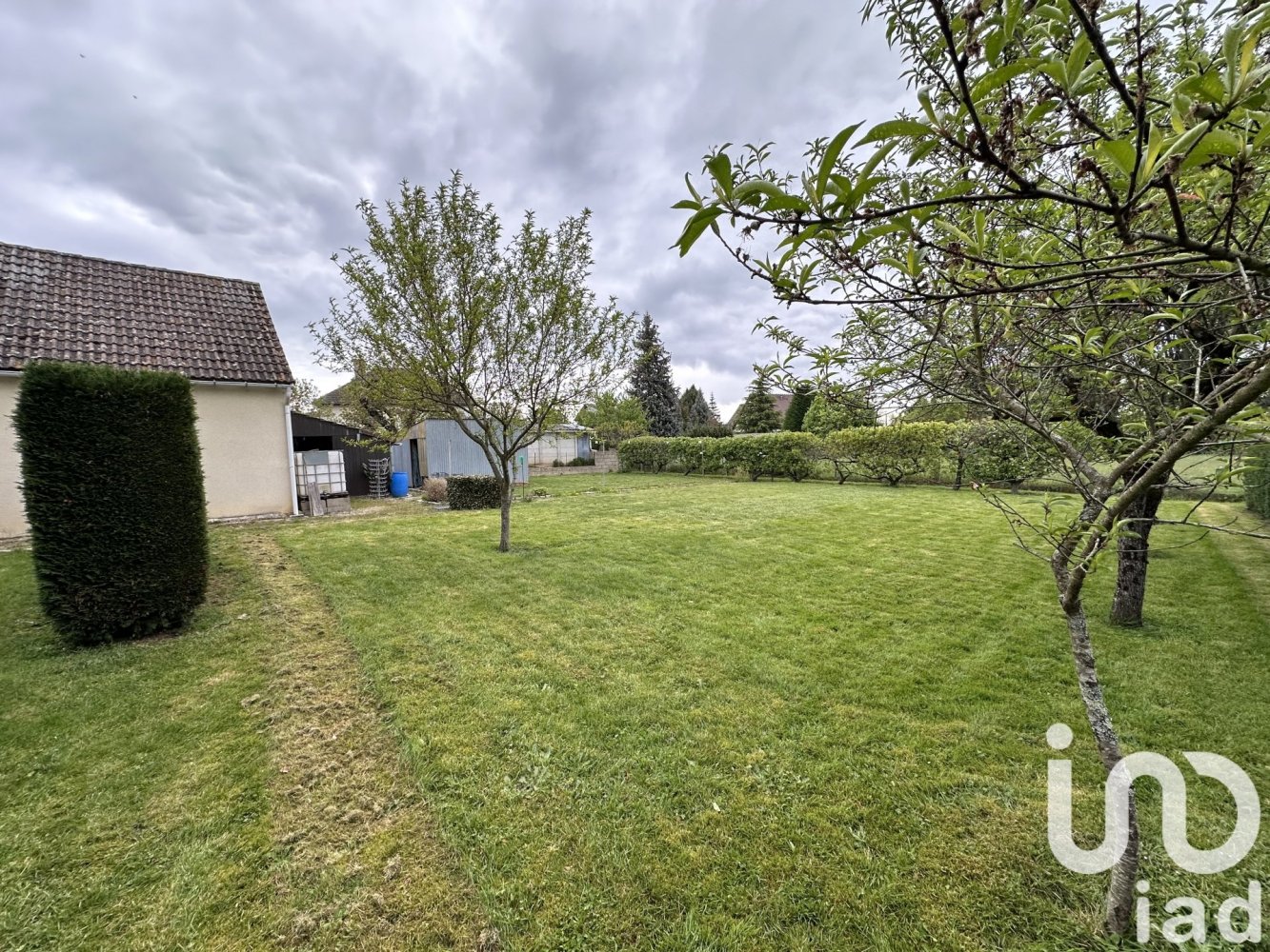 8 chambres Propriété commerciale à Cannes, France No. 73343