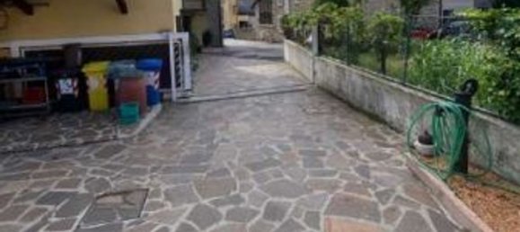 5 rooms Apartment in Romano d'Ezzelino, Italy No. 208240 5