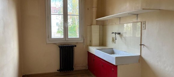 Apartamento de 2 dormitorios en Creteil, France No. 167430 6