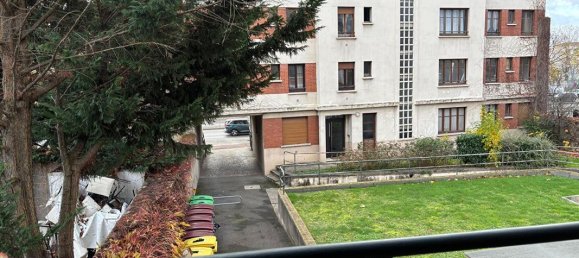 Apartamento de 2 dormitorios en Creteil, France No. 167430 8