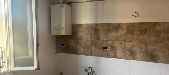 5 rooms Apartment in Salsomaggiore Terme, Italy No. 275563 5
