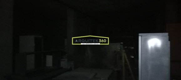 Коммерческая недвижимость 400м² в Лерида, Испания № 184598 2