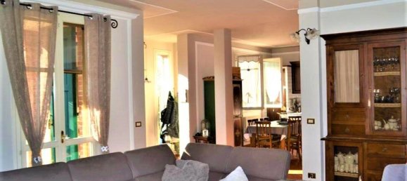 7-Zimmer Villa in Argenta, Italy, Nr. 207724 9