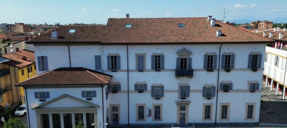 4 bedrooms Apartment in Gorgonzola, Italy No. 63468 7