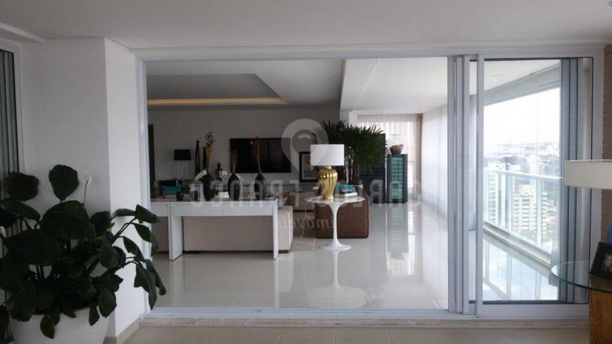 Квартира с 4 спальнями в Сан-Паулу, Бразилия № 594072