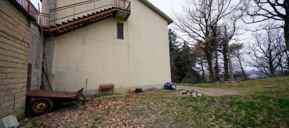 5 rooms Villa in Seggiano, Italy No. 141858 2