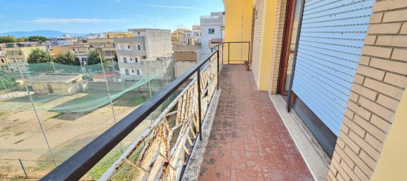 Apartamento T3 em Nettuno, Italy N.º 335033 2