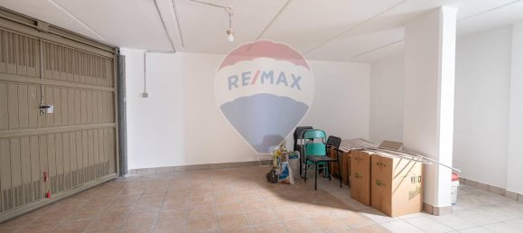 3 rooms Apartment in Monte San Vito, Italy No. 15521 12