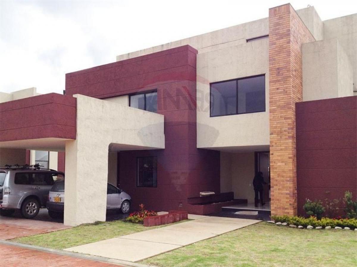4 bedrooms House in Cundinamarca, Colombia No. 2461