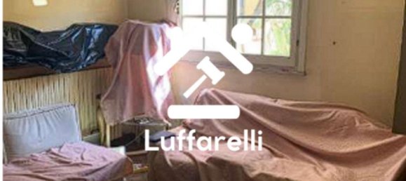 10 rooms Apartment in Foligno, Italy No. 42130 10