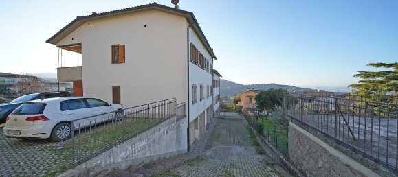 5غرفة منزل ذو طابقين في Castel del Piano, Italy رقم 174330 3