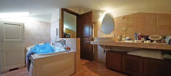 5غرفة منزل ذو طابقين في Castel del Piano, Italy رقم 174330 18