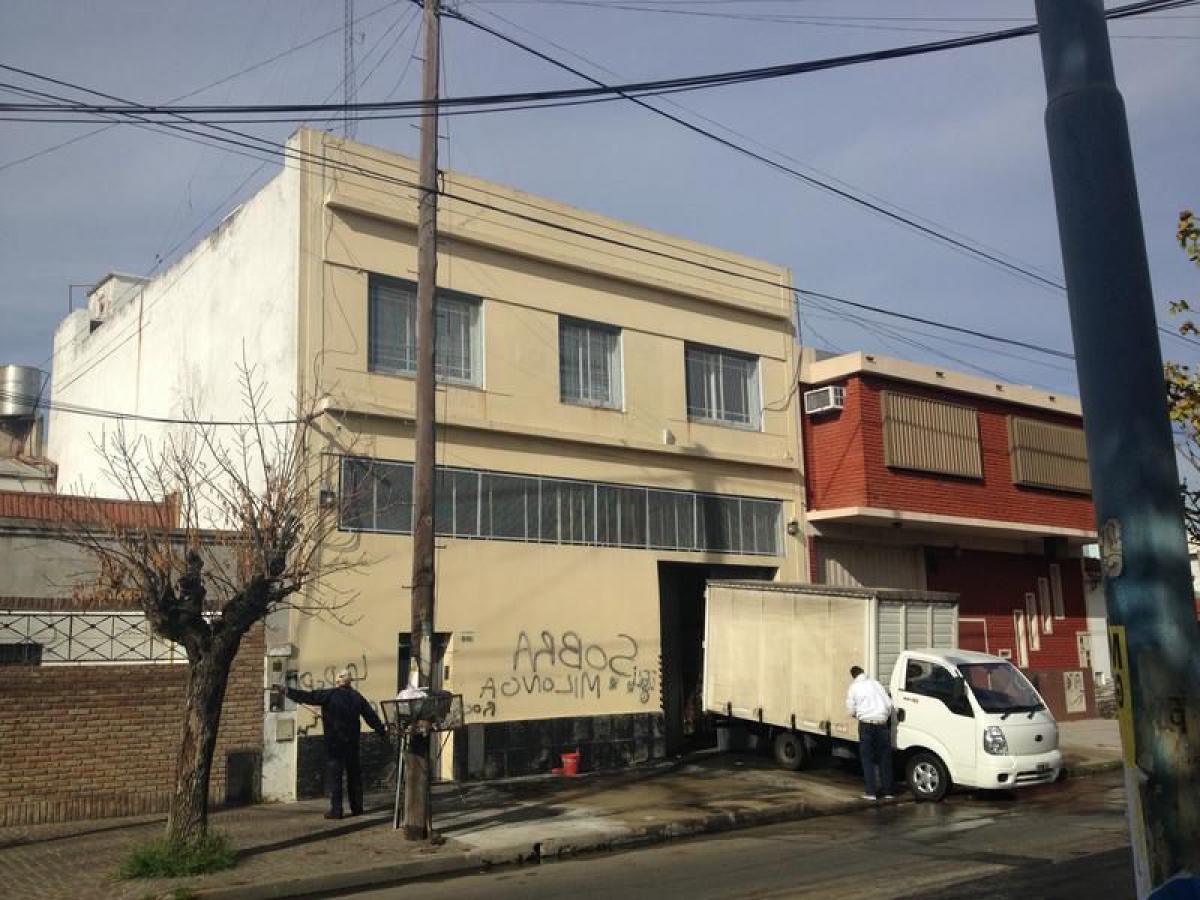 Propriété commerciale à Lanus, Argentina 734m² No. 23266