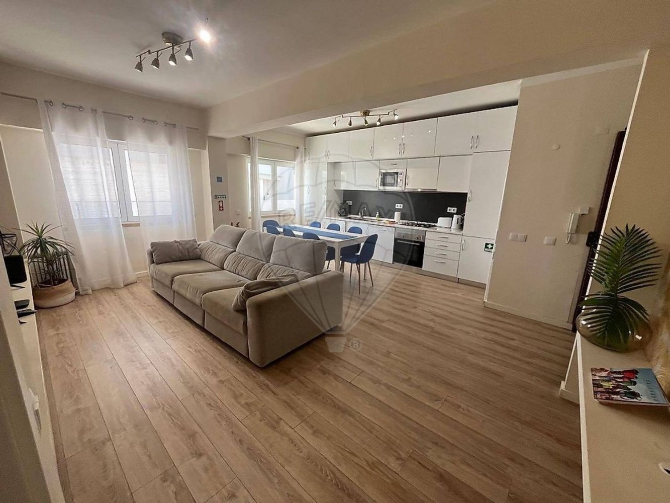 3 Schlafzimmer Wohnung in Oeiras, Portugal, Nr. 268058