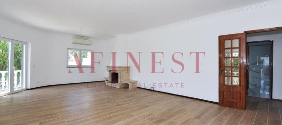 5 bedrooms House in Seixal, Portugal No. 132726 9