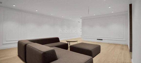 Вилла с 6 спальнями в Марбелья, Испания № 27806 32