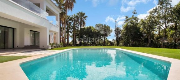 Вилла с 6 спальнями в Марбелья, Испания № 27806 35