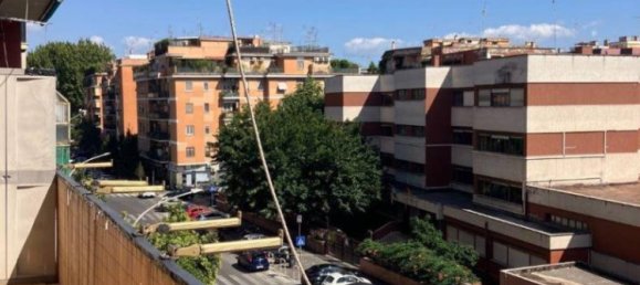 1 chambre Appartement à Rome, Italy No. 323596 20