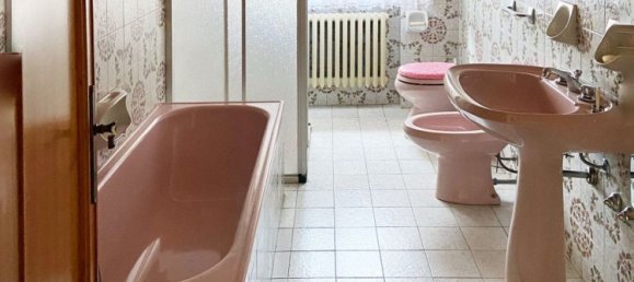 Вилла с 7 комнатами в Крочетта Монтелло, Италия № 218664 22