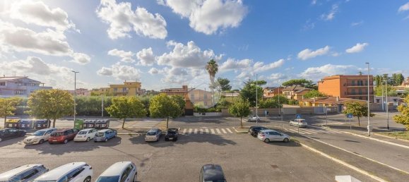 3 bedrooms Apartment in Rome, Italy No. 318676 12