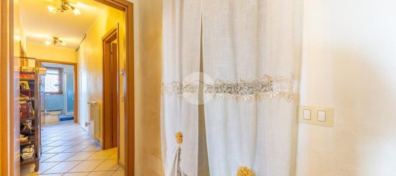 3 bedrooms Apartment in Rome, Italy No. 318676 16