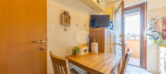 3 bedrooms Apartment in Rome, Italy No. 318676 9