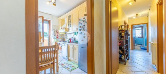 3 bedrooms Apartment in Rome, Italy No. 318676 7