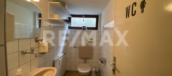 96m² Commercial property in Baden-Wurttemberg, Germany No. 62810 3