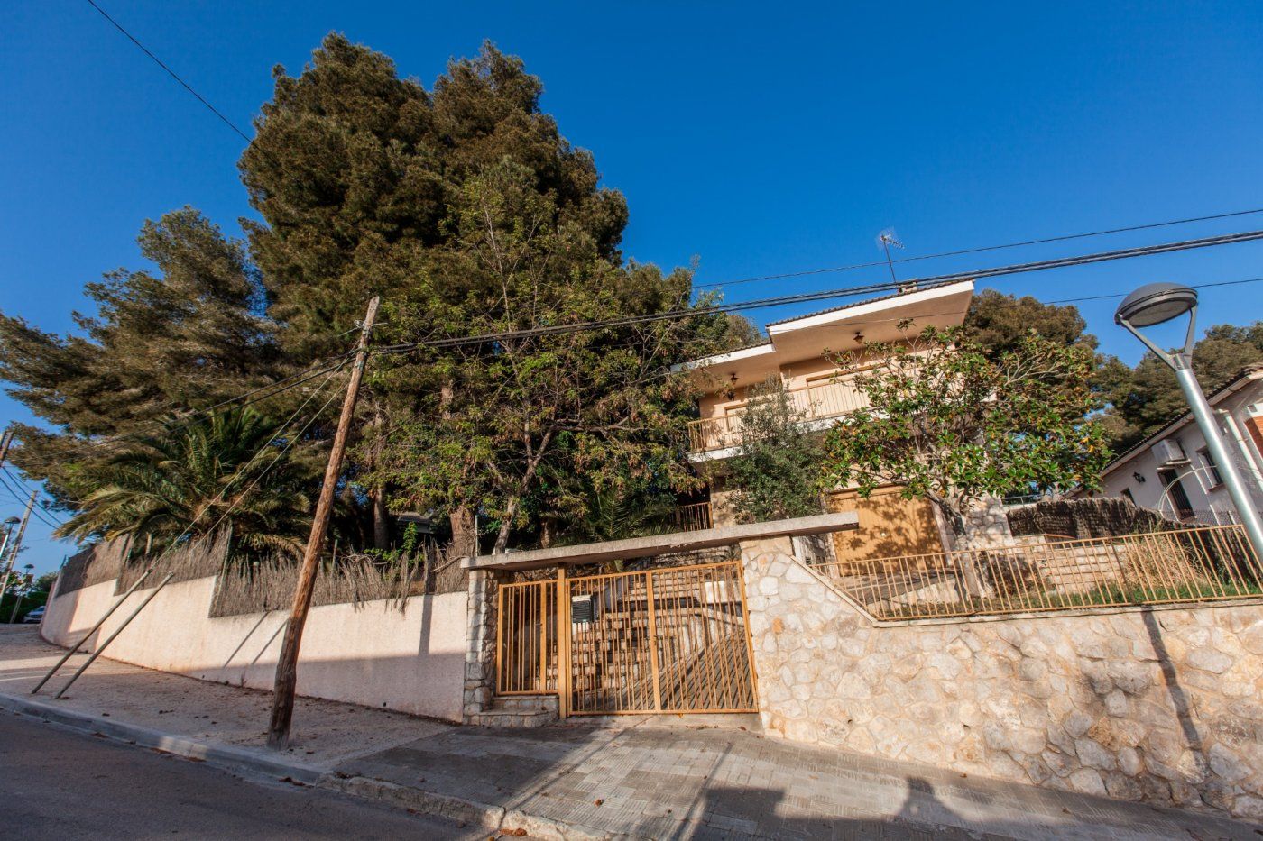  قطعة أرض في Calafell, Spain 727متر مربع رقم 111562