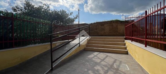 Apartamento de 2 dormitorios en Palermo, Italy No. 52260 2