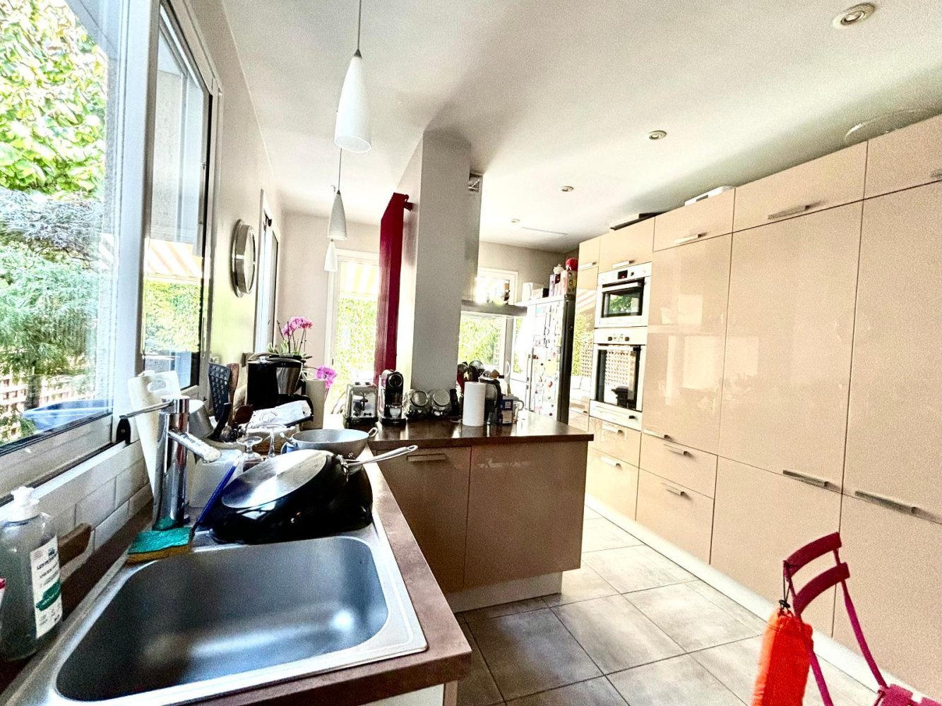 4 Schlafzimmer Haus in Tours, France, Nr. 240469