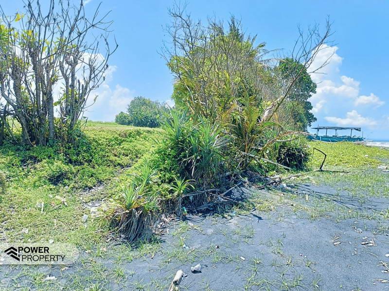 Terrain à Tabanan, Indonesia 2630m² No. 4358