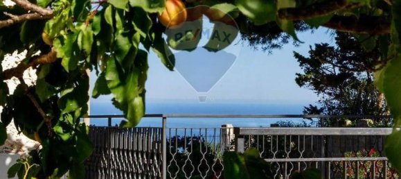 Вилла с 4 комнатами в Вальдериче, Италия № 41687 19