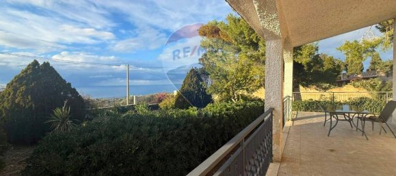 Вилла с 4 комнатами в Вальдериче, Италия № 41687 7