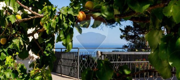 Вилла с 4 комнатами в Вальдериче, Италия № 41687 2