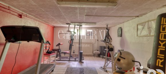 5 bedrooms House in Montmorency, France No. 345998 24