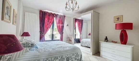 Дом с 6 спальнями в Нёйи-сюр-Марн, Франция № 359342 10