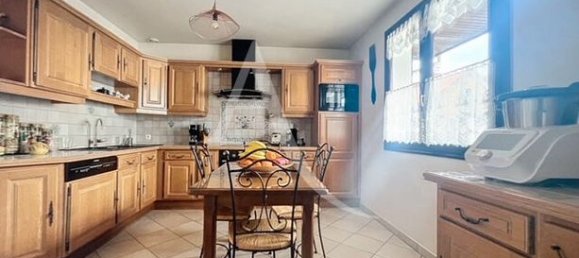 Дом с 6 спальнями в Нёйи-сюр-Марн, Франция № 359342 6