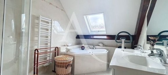 Дом с 6 спальнями в Нёйи-сюр-Марн, Франция № 359342 15