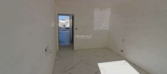 Apartamento de 3 dormitorios en Swieqi, Malta No. 4875 27