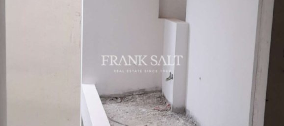 Apartamento de 3 dormitorios en Swieqi, Malta No. 4875 3