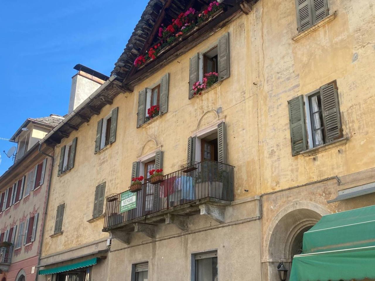 3 rooms Apartment in Craveggia, Italy No. 109660