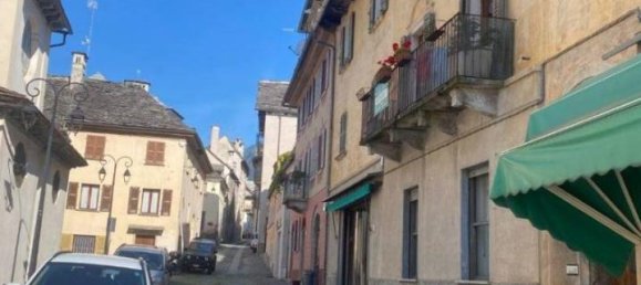 3 rooms Apartment in Craveggia, Italy No. 109660 2