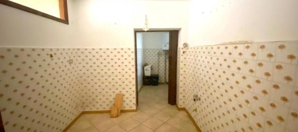 3 rooms Apartment in Craveggia, Italy No. 109660 5