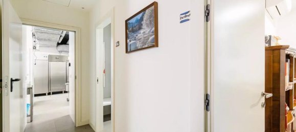 Gewerbliche Immobilie in Porto, Portugal 380m², Nr. 278795 16