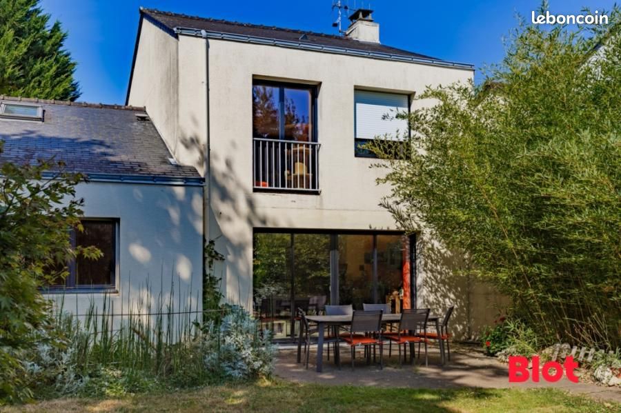 3 bedrooms House in Nantes, France No. 290964