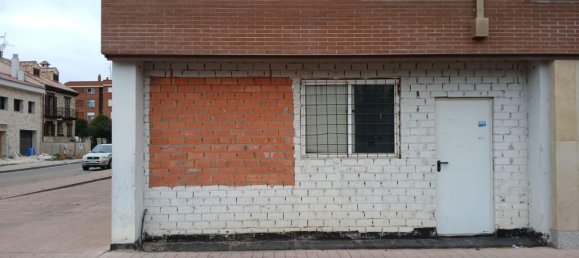 Propiedad comercial en Cuéllar, Spain 181 m² No. 77797 5