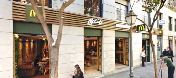 2 bedrooms Commercial property in Madrid, Spain No. 36022 11